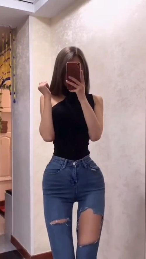 国产美女露脸,镜头下的美丽瞬间